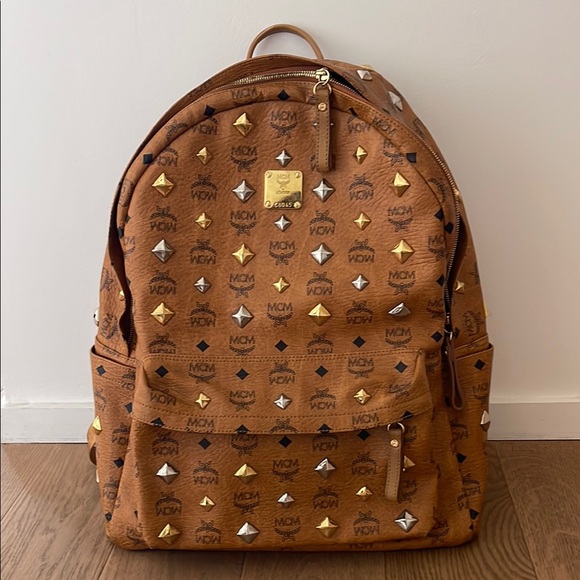 MCM studded visetos backpack - Picture 1 of 10